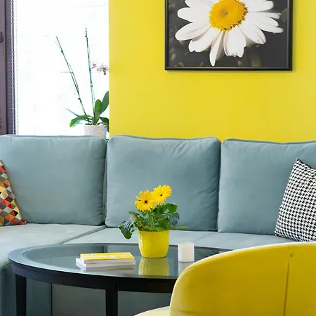 Sunflower By Rv Apartment *